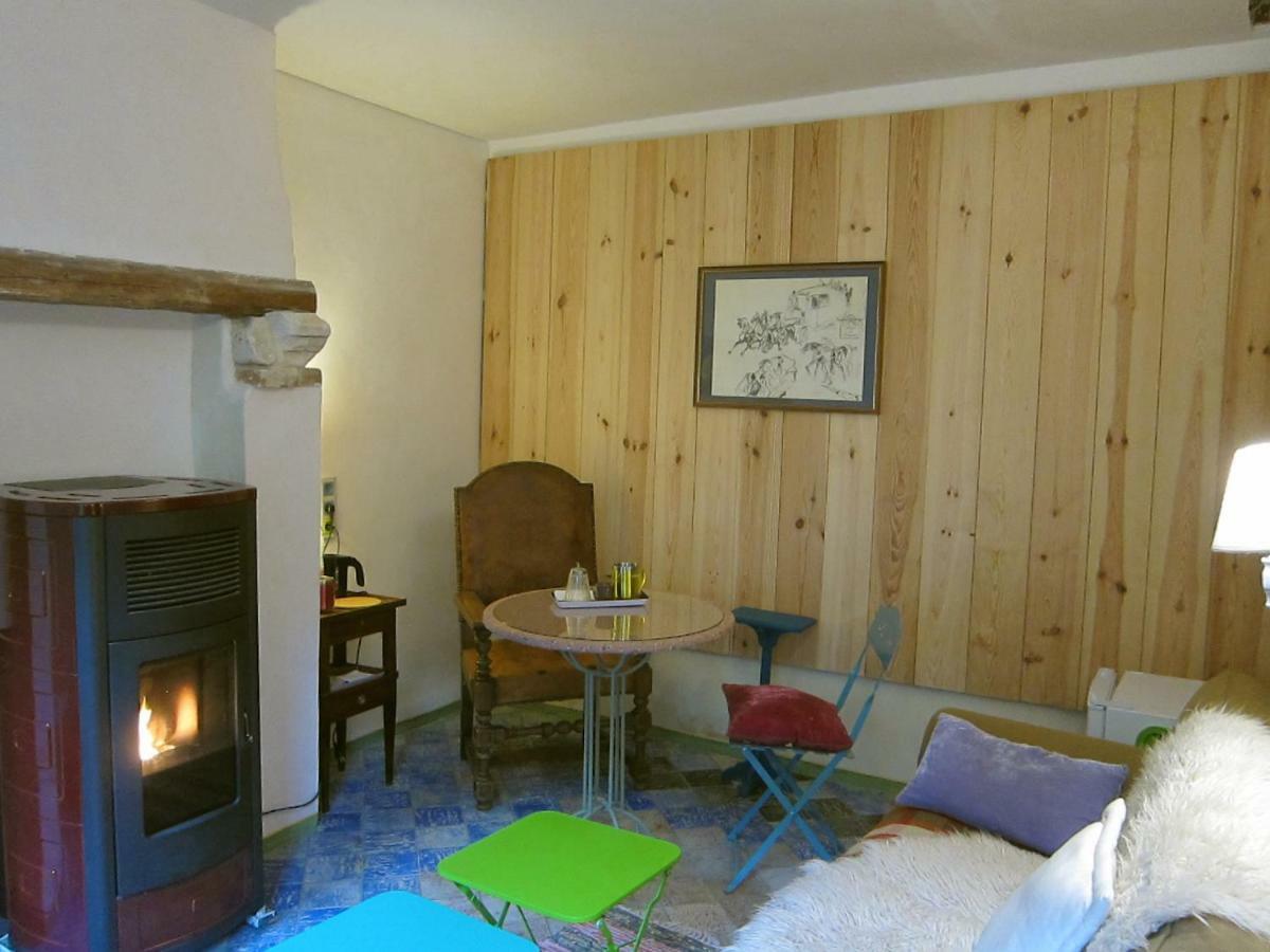 Le Murmure De La Falaise Bed & Breakfast Beaumont-le-Roger Екстериор снимка