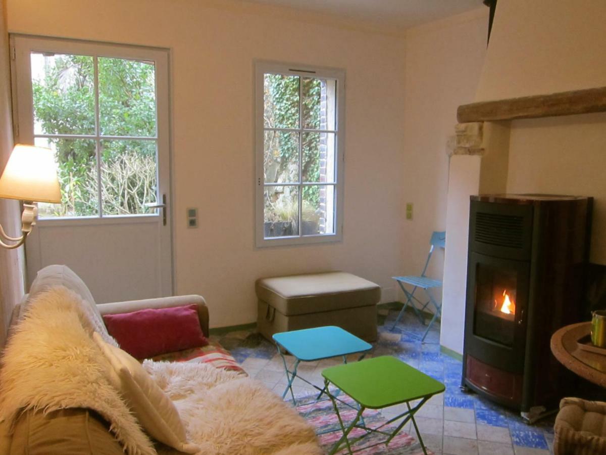 Le Murmure De La Falaise Bed & Breakfast Beaumont-le-Roger Екстериор снимка